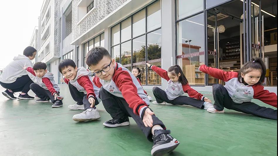 【硅谷風(fēng)采】為明雙語實(shí)驗(yàn)學(xué)校全面提升辦學(xué)水平，打造新優(yōu)質(zhì)學(xué)校的標(biāo)桿(圖11)