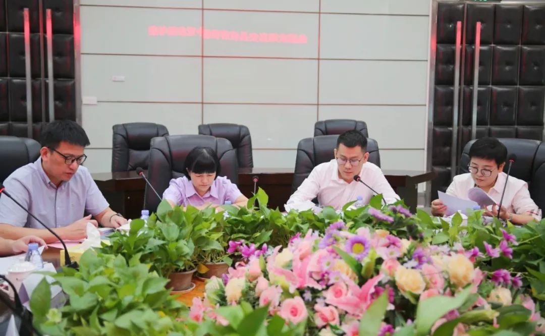 福建省泉州市惠安縣領(lǐng)導(dǎo)蒞臨中亞參觀指導(dǎo)(圖2) 福建省泉州市惠安縣領(lǐng)導(dǎo)蒞臨中亞參觀指導(dǎo)(圖2)