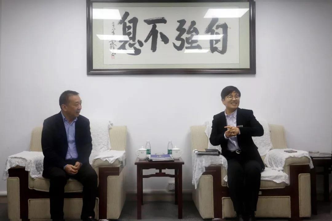 陜西省洋縣領導考察中亞硅谷產(chǎn)業(yè)基地