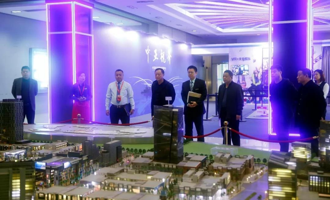 湖北省京山市領(lǐng)導一行蒞臨中亞參觀考察