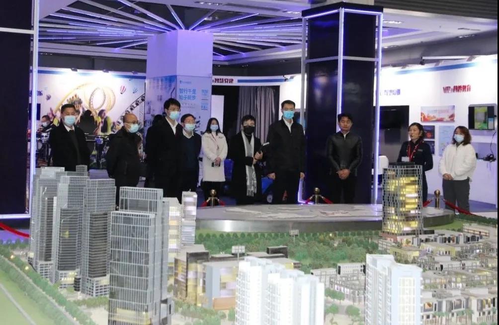 贛州市無(wú)人機(jī)產(chǎn)業(yè)考察團(tuán)來(lái)訪中亞硅谷產(chǎn)業(yè)基地