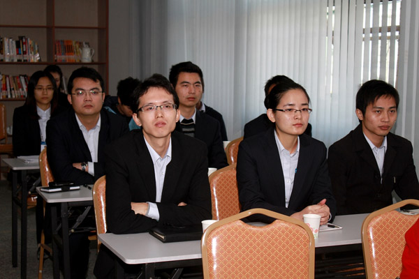 中國共產(chǎn)黨中亞集團(tuán)黨支部擴大會議隆重舉行(圖4)