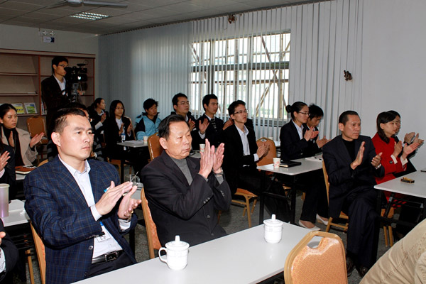 中國共產(chǎn)黨中亞集團(tuán)黨支部擴大會議隆重舉行(圖5)