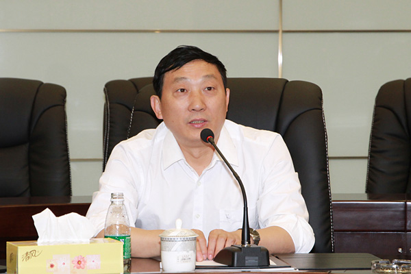 河南省羅山縣副縣長王忠華誠摯邀請集團(tuán)領(lǐng)導(dǎo)赴羅山縣投資考察