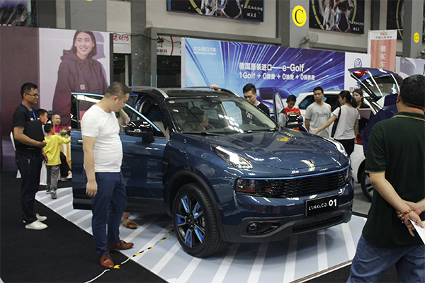 電商購(gòu)車鉅惠來(lái)襲 沒有大優(yōu)惠怎敢驚動(dòng)您！——2018中國(guó)人保購(gòu)車節(jié)在中亞盛大開幕(圖5)