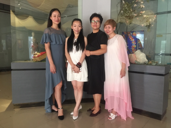 “遇見蓮華”中亞心色美術館攜手世界級藝術家走進沙井傳播生活美學(圖3)