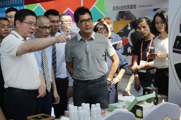 政企攜手 創(chuàng)新發(fā)展提升營商軟環(huán)境、實平臺 ——2018大冶市政府（深圳）投資推介會圓滿落幕(圖4)