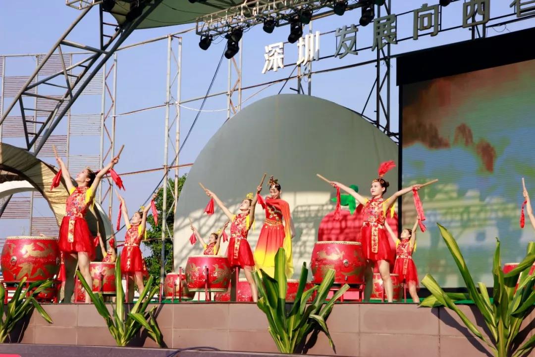 甘肅平?jīng)鎏O果走進(jìn)深圳暨第六屆平?jīng)鎏O果博覽會(huì)