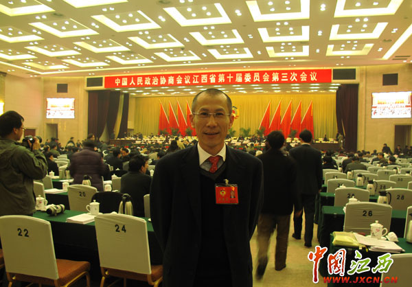 政協(xié)委員黃炳煌：創(chuàng)新機(jī)制推進(jìn)鄱陽湖生態(tài)經(jīng)濟(jì)區(qū)建設(shè)(圖1)