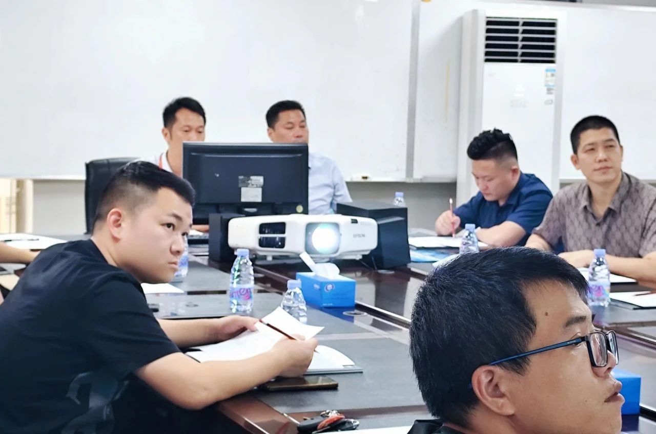 和煦四月 共沐春風 | 中亞硅谷海岸招商座談會成功舉行，持續(xù)提升產(chǎn)業(yè)運營服務能力(圖8)